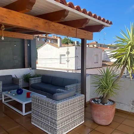 Maison De 550 M De La 3*