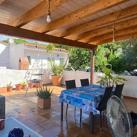 فندق Maison De 550 M De La 3*